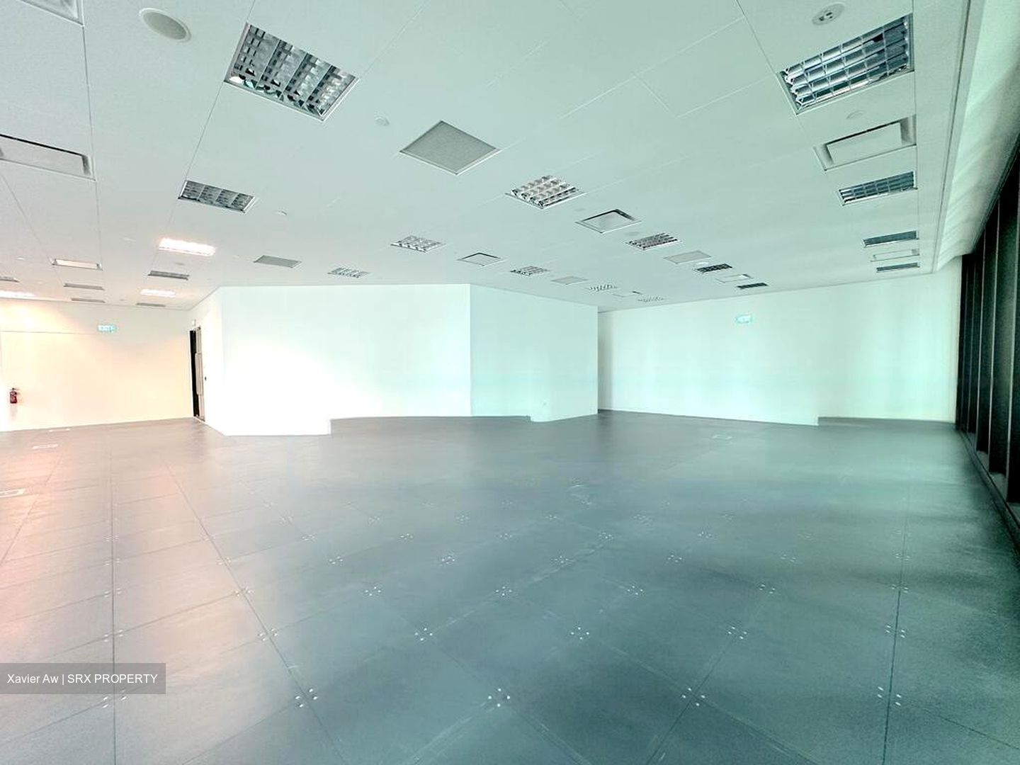 Hub Synergy Point (D2), Office #460095211